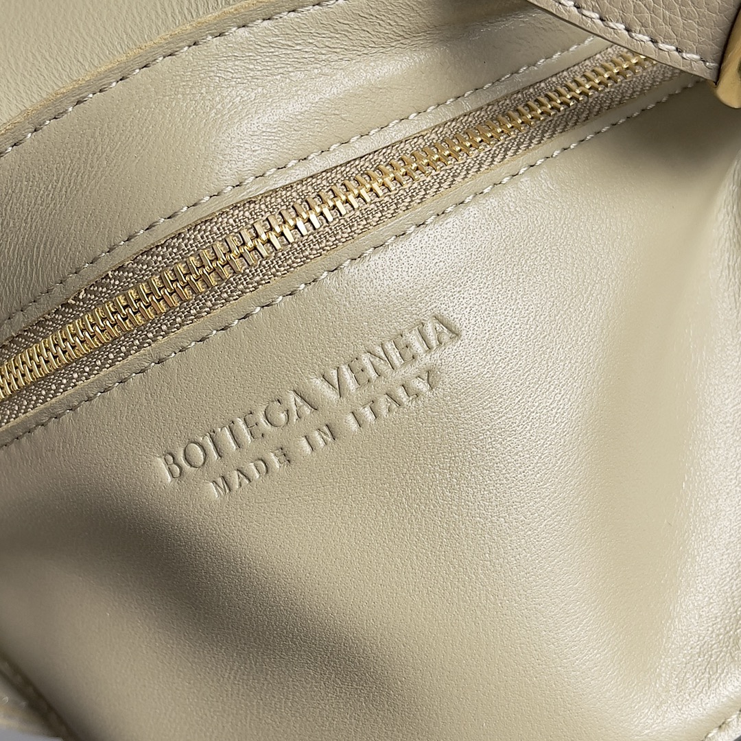 Bottega Veneta Satchel Bags